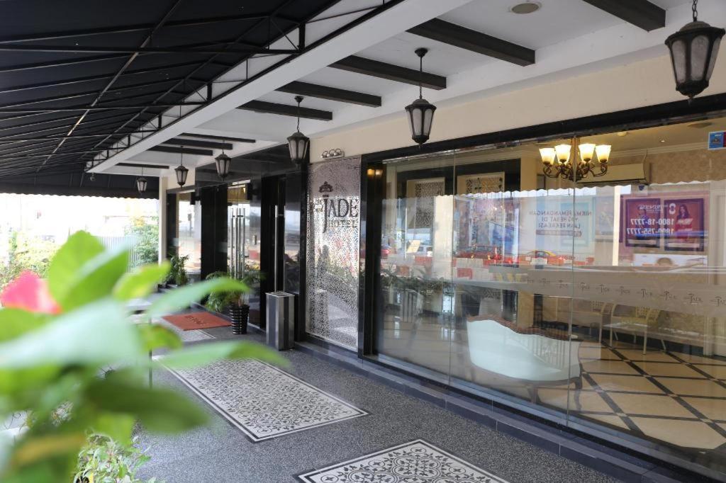 Hotel Zamburger Grand Jade ยะโฮร์บาห์รู ภายนอก รูปภาพ
