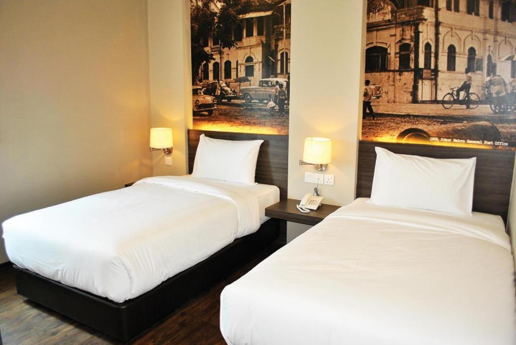 Hotel Zamburger Grand Jade ยะโฮร์บาห์รู ภายนอก รูปภาพ