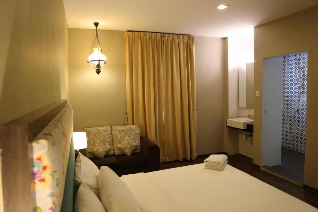 Hotel Zamburger Grand Jade ยะโฮร์บาห์รู ภายนอก รูปภาพ